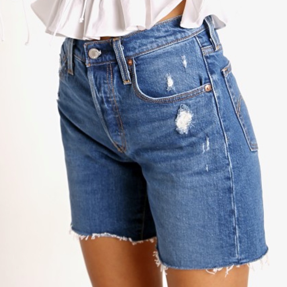 NWOT Levi’s Mid Thigh 501s Charleston Picks Size 23